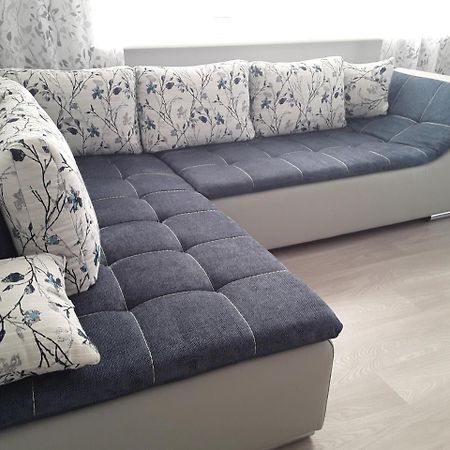 Lbe Apartments Нарва Екстериор снимка